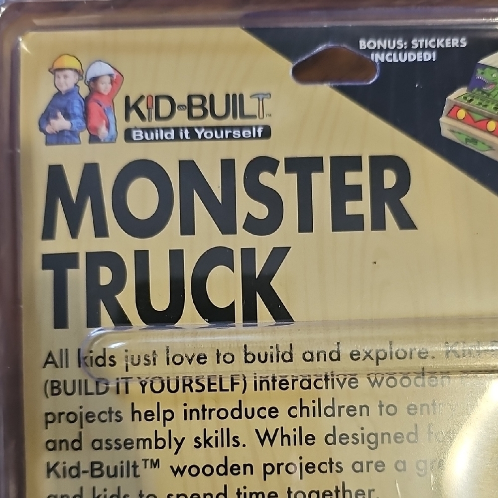 Monster Truck Kit - Natural Wood - Picture 3 of 5